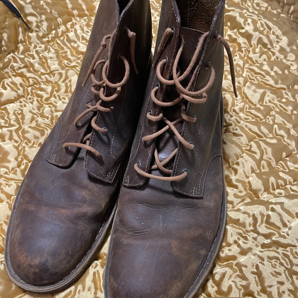 Clark’s Desert Men's Brown Leather Boot - Picture 3 of 6
